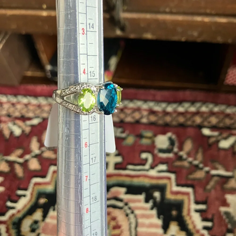 New! Geniune Tanzanite & Peridot SS Ring  w/ Diamond chip accent. - Picture 7 of 8